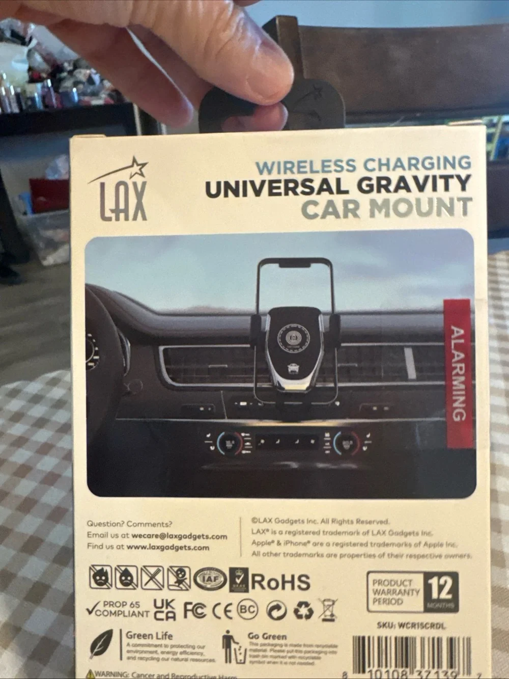 LAX 15W Wireless Charging Universal Gravity Car Mount - Black/Blue